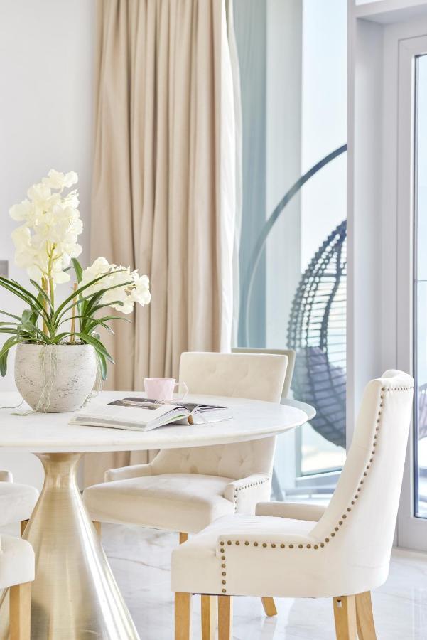 Contemporary And Spacious 2 Bedroom In Bluewaters Island Dubai Eksteriør billede