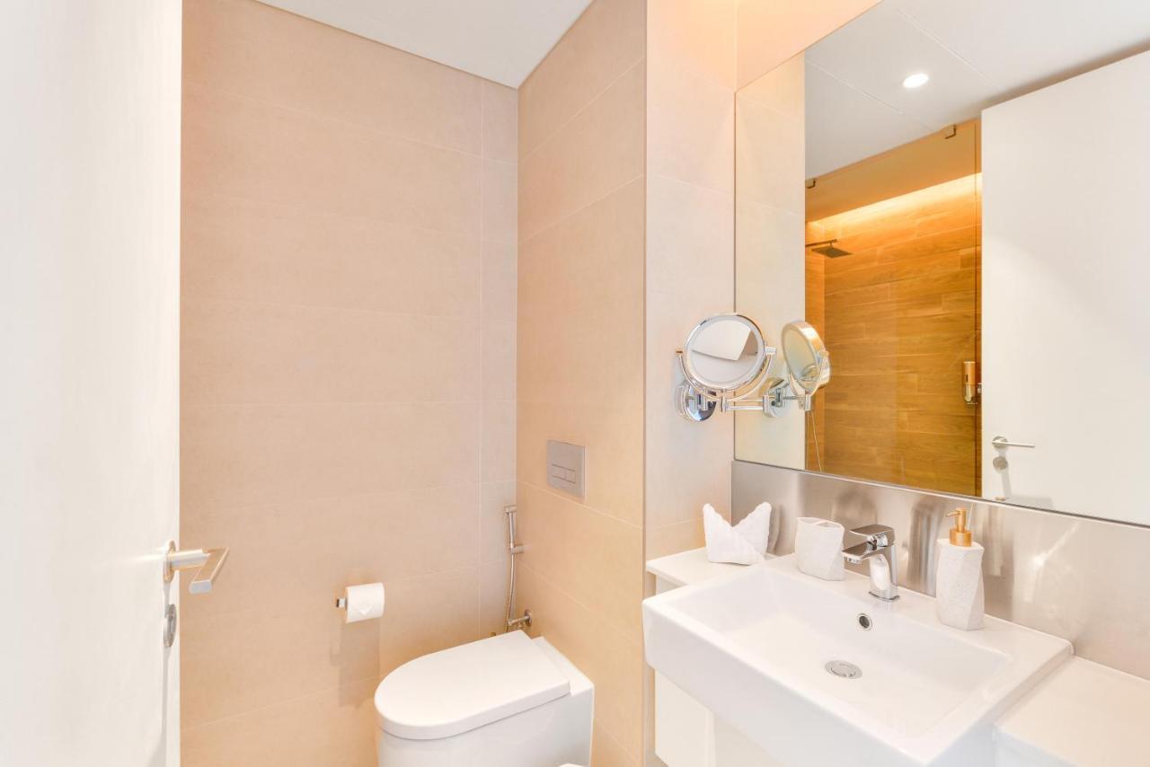 Contemporary And Spacious 2 Bedroom In Bluewaters Island Dubai Eksteriør billede