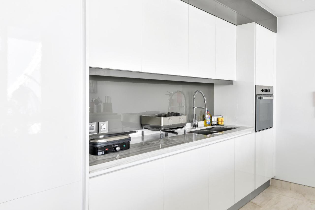 Contemporary And Spacious 2 Bedroom In Bluewaters Island Dubai Eksteriør billede